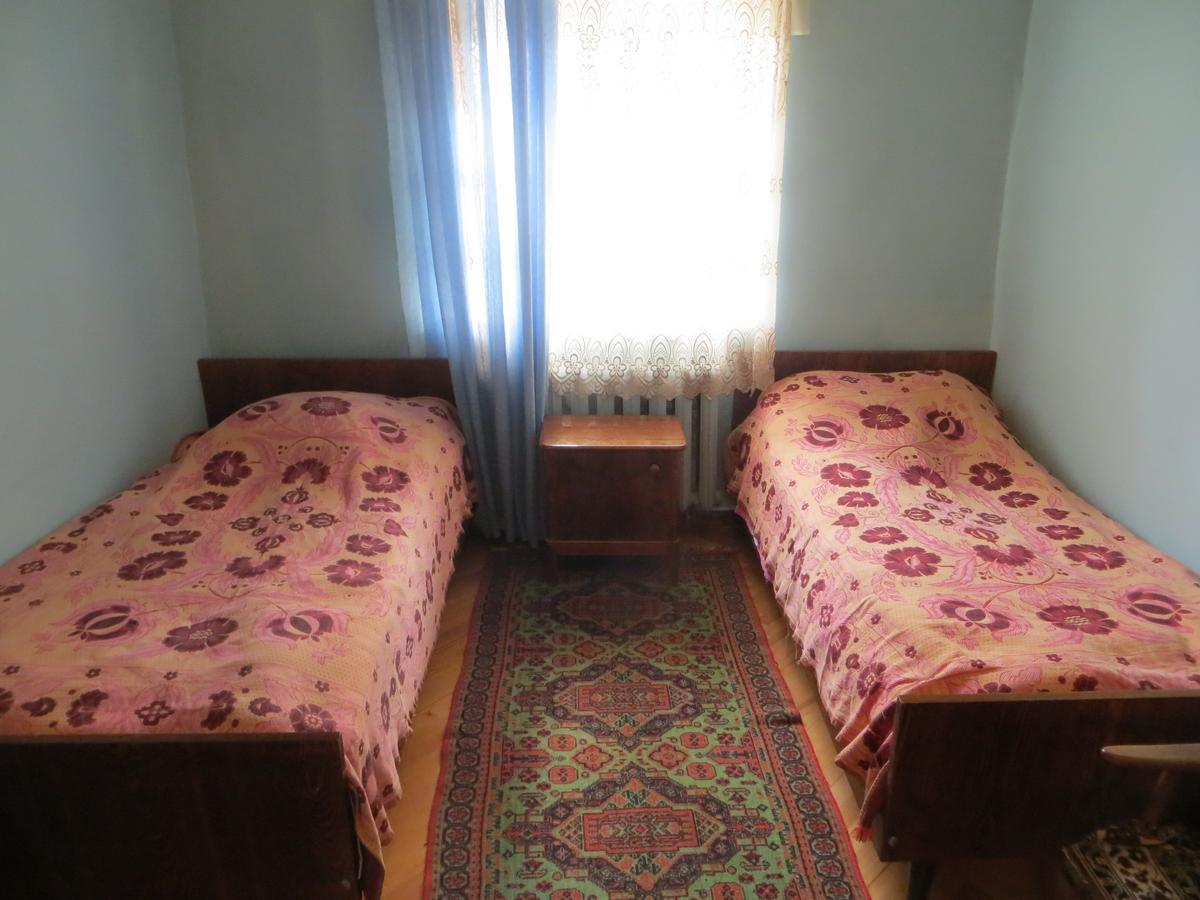 Marina Chartolani'S Guest House Mestia Luaran gambar