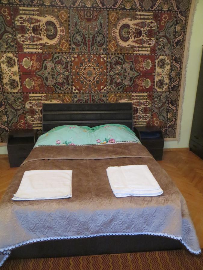 Marina Chartolani'S Guest House Mestia Luaran gambar