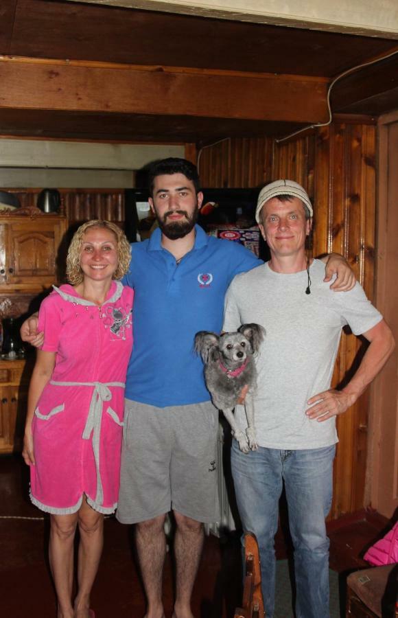Marina Chartolani'S Guest House Mestia Luaran gambar