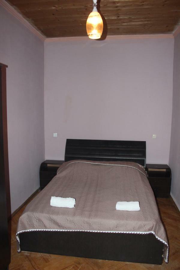 Marina Chartolani'S Guest House Mestia Luaran gambar