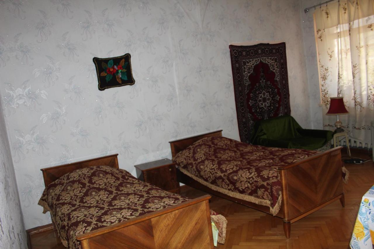 Marina Chartolani'S Guest House Mestia Luaran gambar